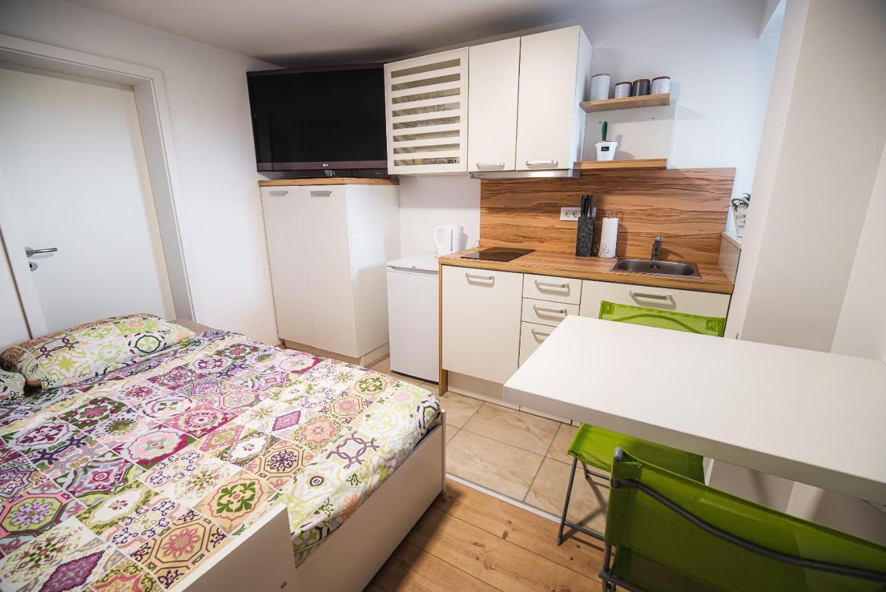 פרדבור Apartments Rozalija מראה חיצוני תמונה