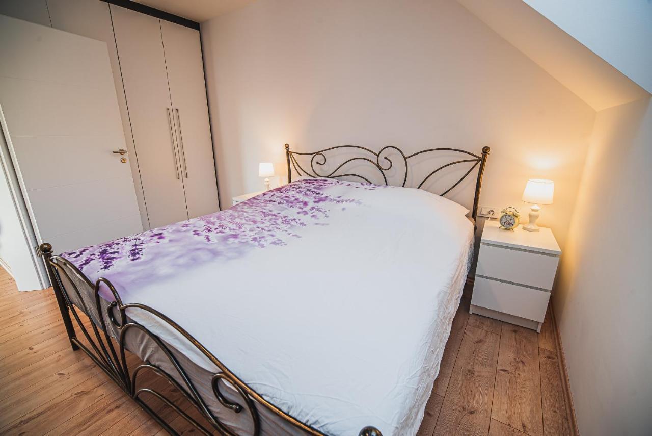 פרדבור Apartments Rozalija מראה חיצוני תמונה