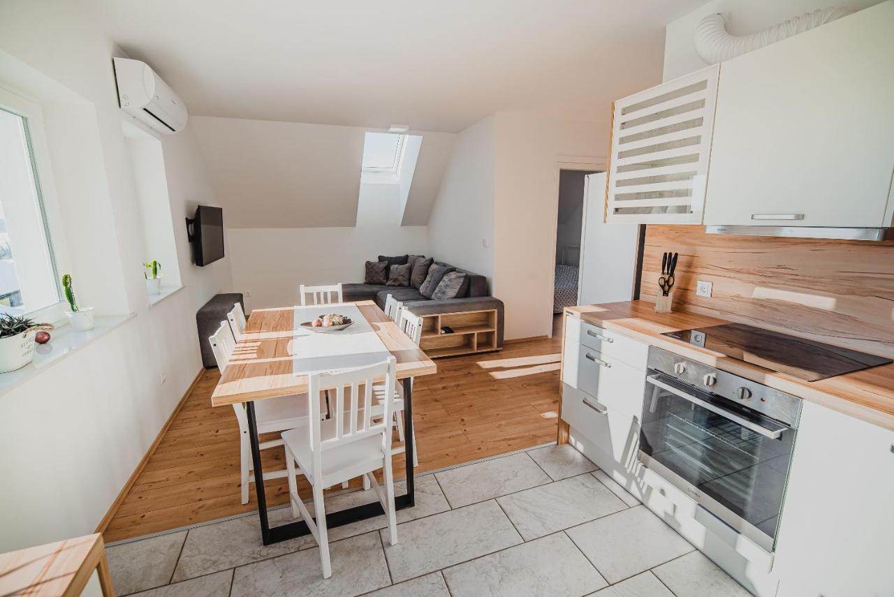 פרדבור Apartments Rozalija מראה חיצוני תמונה