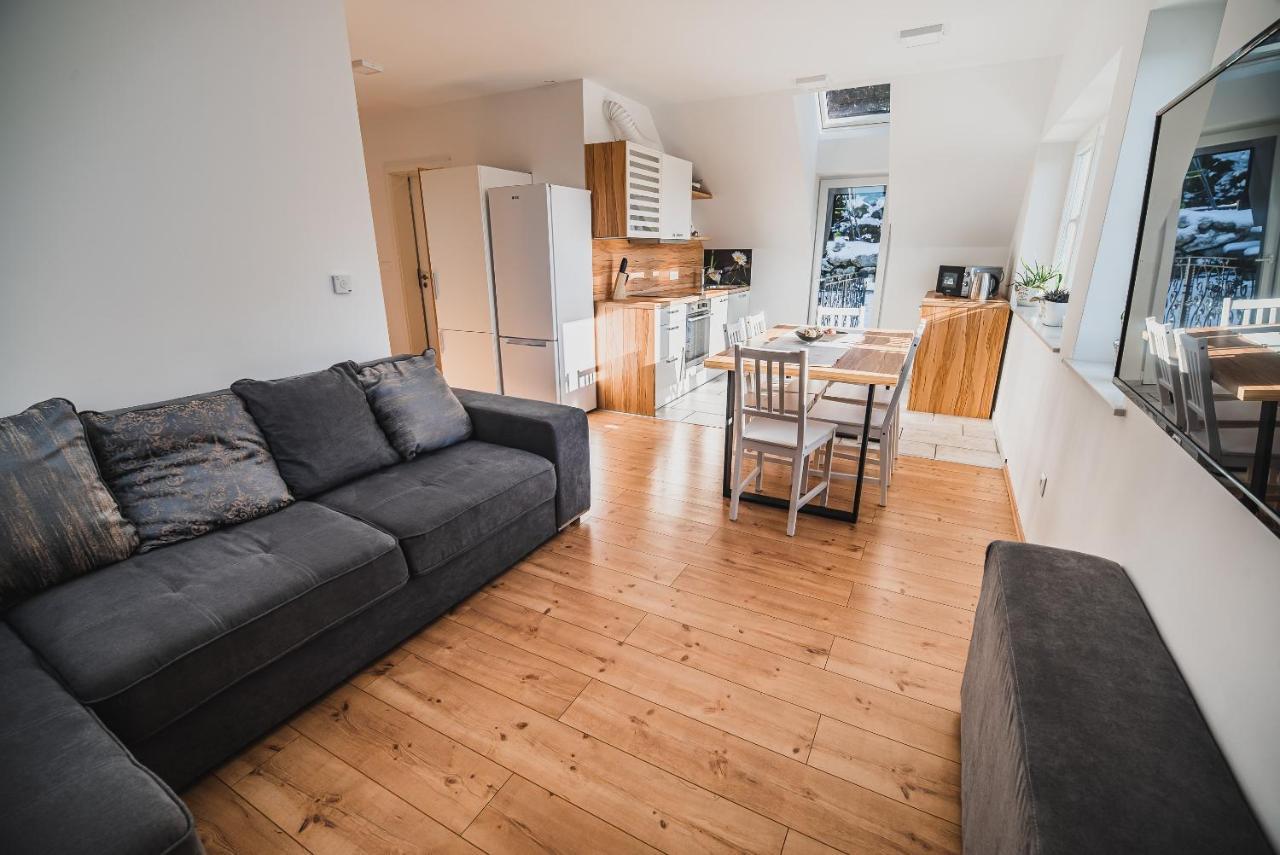פרדבור Apartments Rozalija מראה חיצוני תמונה