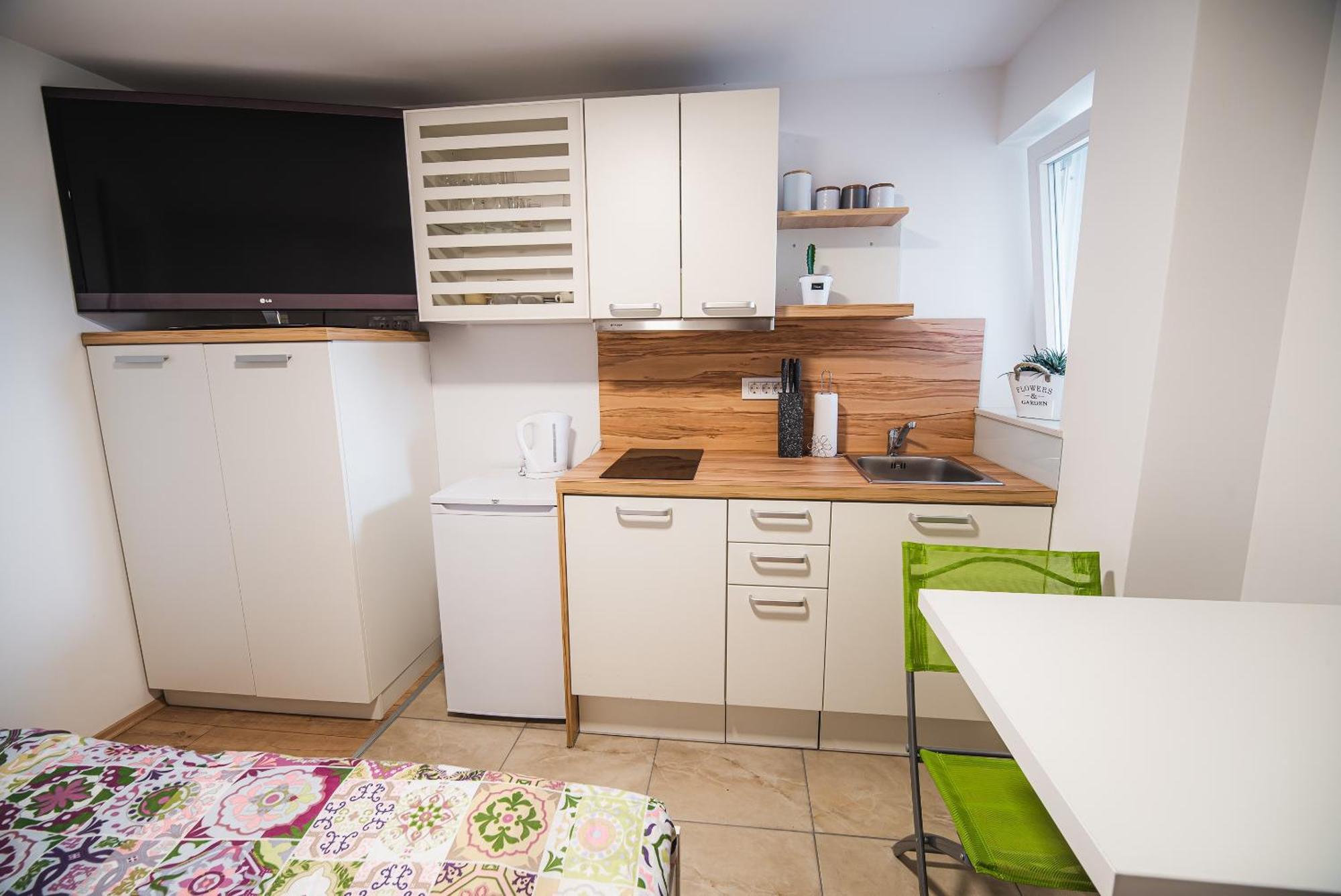 פרדבור Apartments Rozalija חדר תמונה